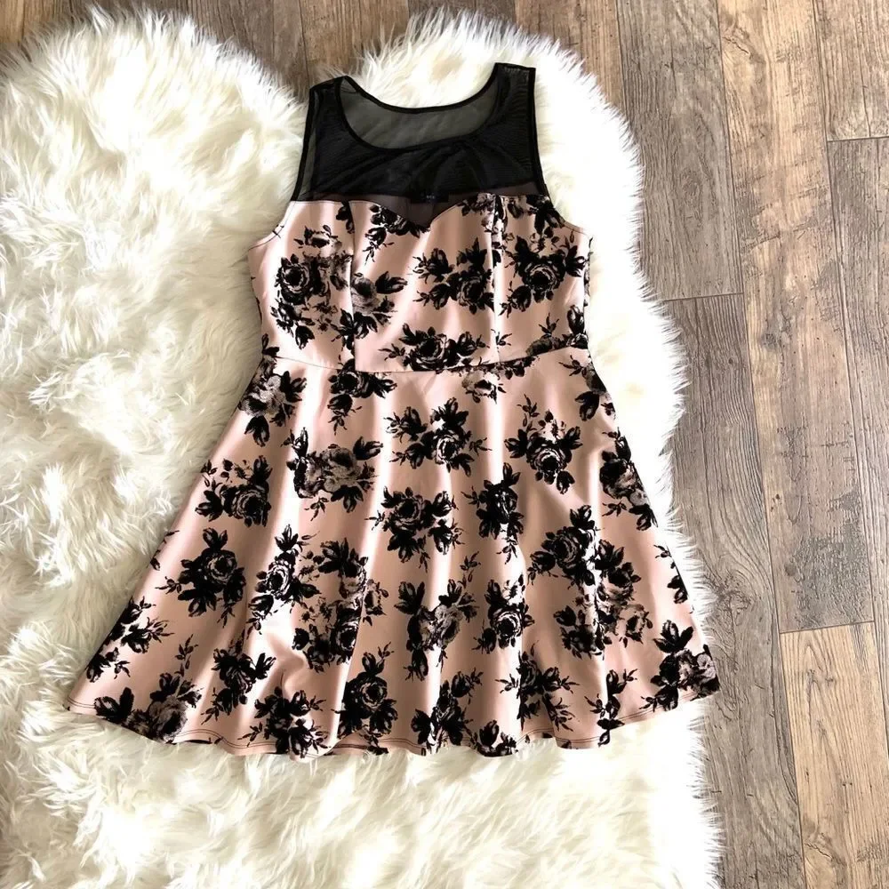 TRIXXI Floral Pink/Black Mesh Shoulder Dress Sz 2X